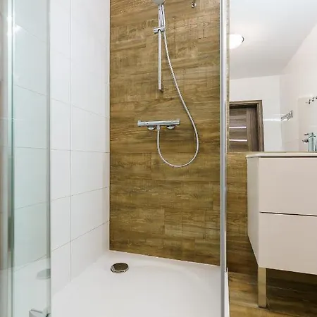 Vibeapartments Kolobrzeg Polanki Park Appartement *